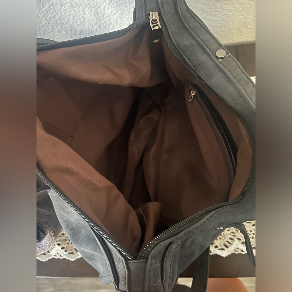 Edgy tote - Picture 3 of 3
